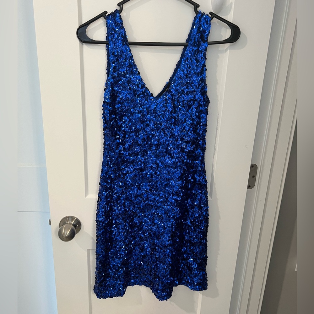 Verty mini sequence dress